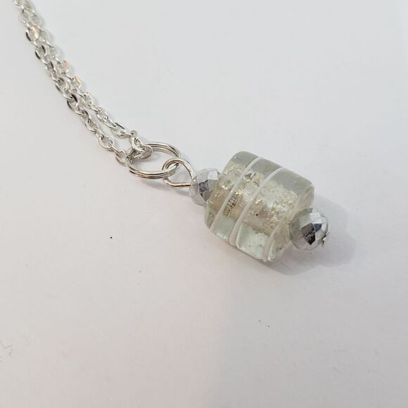 ARTISAN Glass Barrel Charm Pendant Necklace - Picture 2 of 6